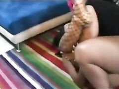Pinky makes her Female Ejaculation